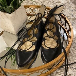Nine West lace up flats